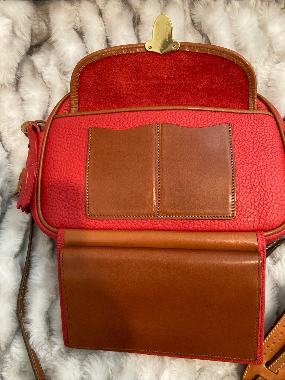 Dooney & Bourke Vintage Red Kilty Bag - Picture 9 of 10